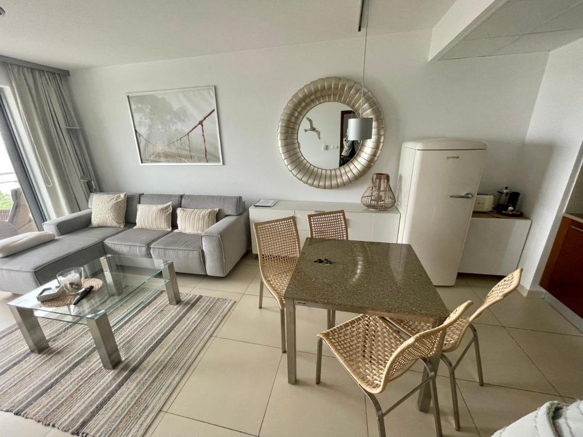 Holiday Home Wechta Baltic 608 Z Widokiem Na Morze Miedzyzdroje Dış mekan fotoğraf